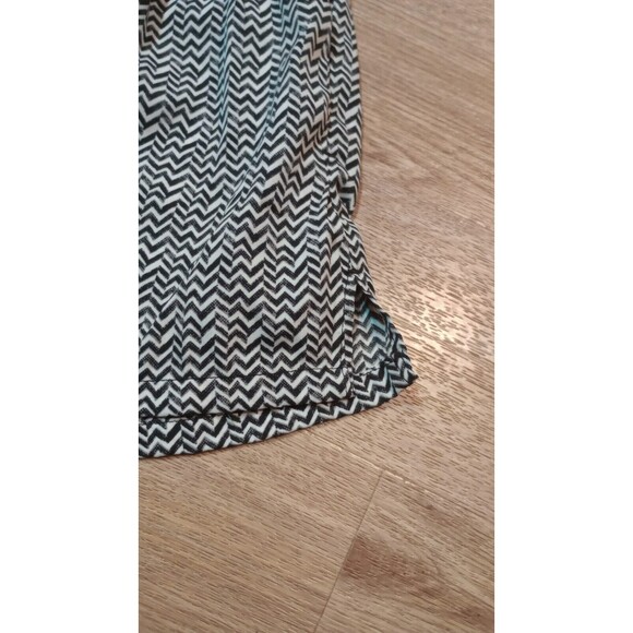 American Eagle Shorts Womens Small Zebra Print Satin Pull On Flowy Shorties S - Picture 4 of 15